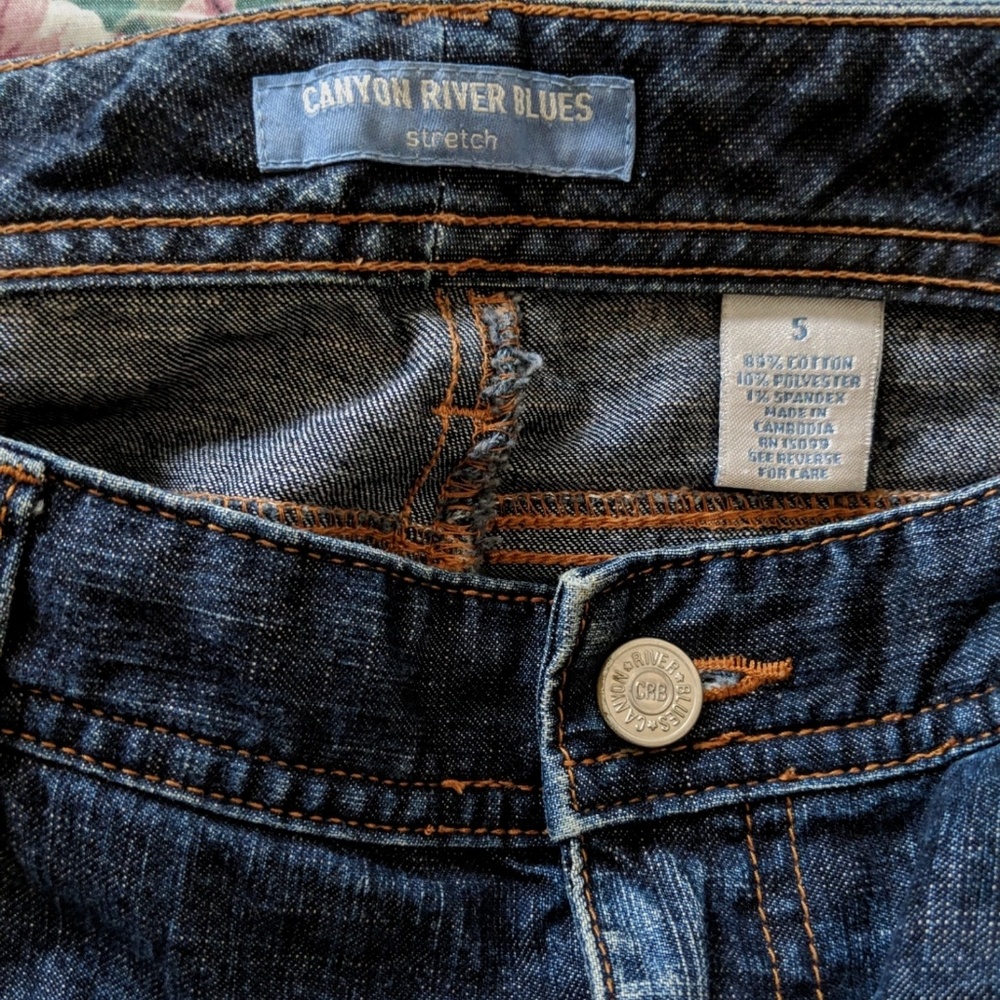 Flared Jeans - Picture 4 of 6